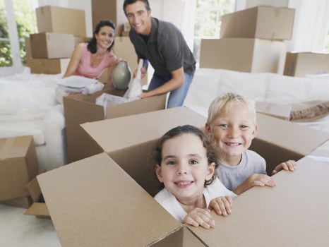 Professional removal services in Bethnalgreen for home moving