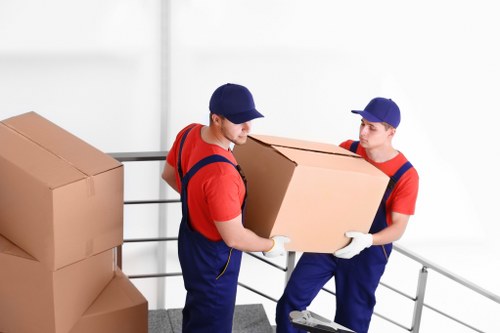 Checklist and moving supplies for a Bethnal Green removals service