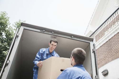 Commercial moving van service for Bethnal Green businesses