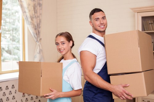 Efficient flat removals in Bethnalgreen with organised transport